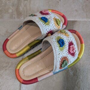 FARM RIO Crochet Sandals Size Multicolor Tropical Women's 8 Wide Slides